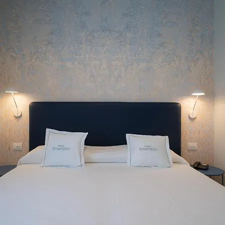 Smeraldo ホテル 3*