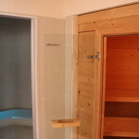 Szálloda Smeraldo 3*